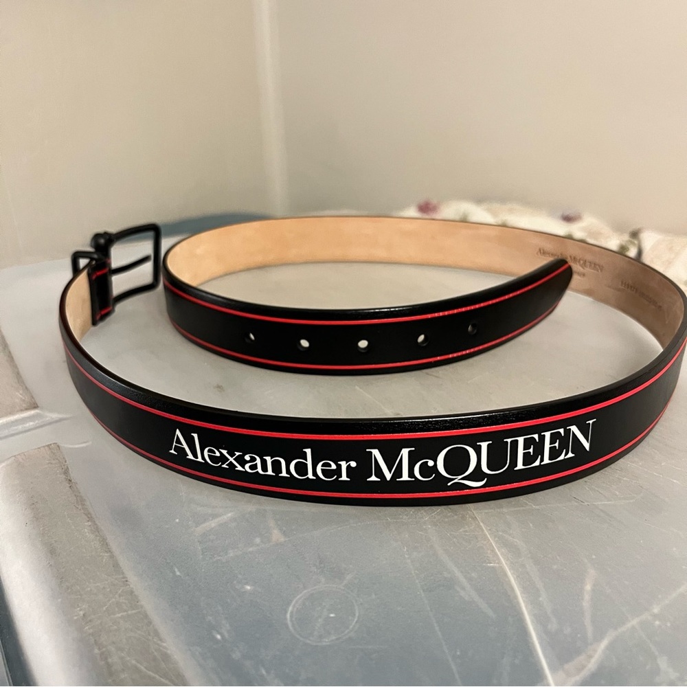 McQueen leather belt ( 34/36 )